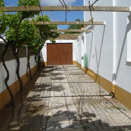 Casa Branca Армасан-де-Пера